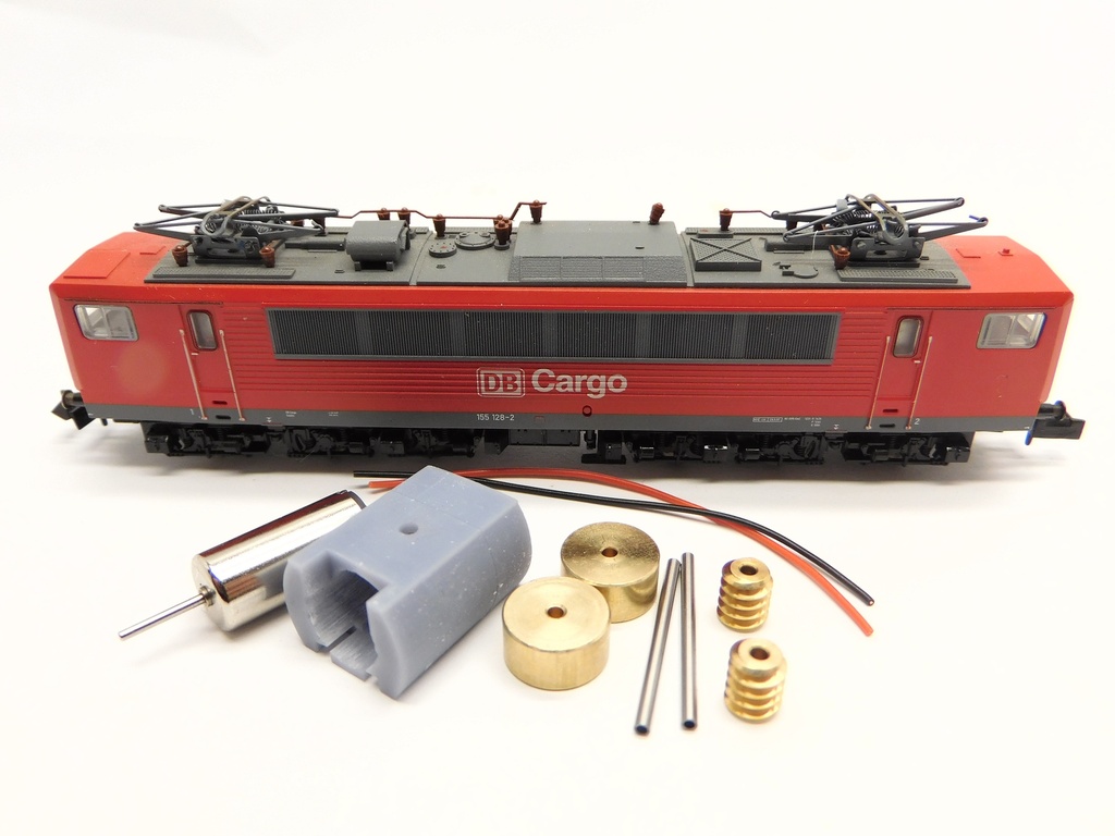 Minitrix  BR 103, BR 151, BR 155, BR 750,  E 03, DR BR 250 (Modelle mit Schnittstelle)