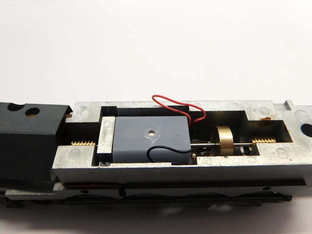 HLI011C - 2.webp